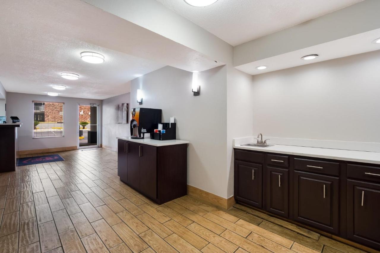 Red Roof Inn Columbia, Sc Airport Екстериор снимка